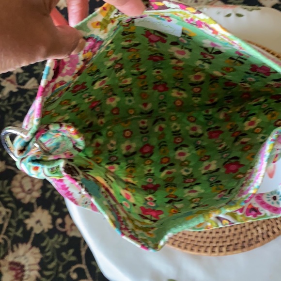 🌻SALE🌻Tote - Picture 2 of 5